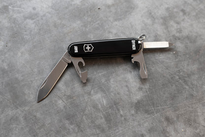 Victorinox Taschenmesser // Futtermacher Barf Öffner